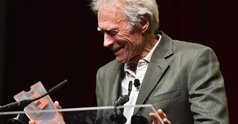 Clint Eastwood walked past Jon Voight without shaking hands
