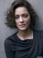 Marion Cotillard looks stunning in yet another Lady Dior campaign